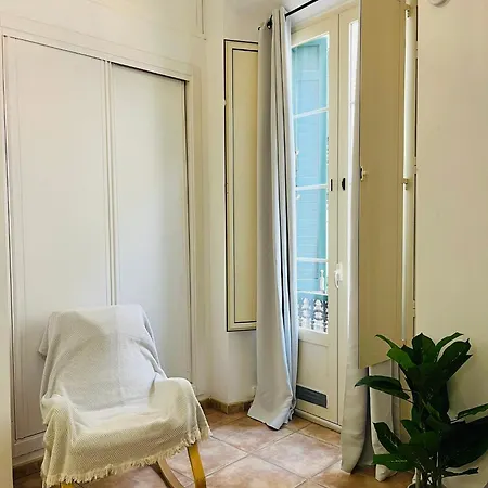 Lägenhet M-rooms *